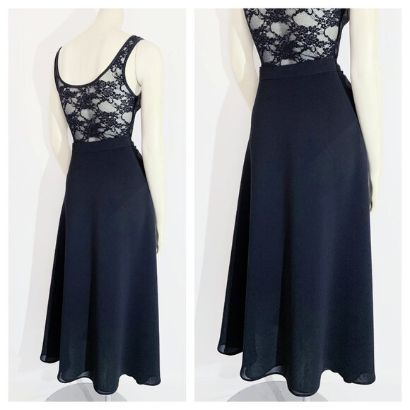 Vintage Black Wrap Skirt / size Medium-Large - Picture 3 of 6